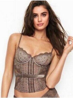 Victoria’s Secret velvet strap bustier set 34C